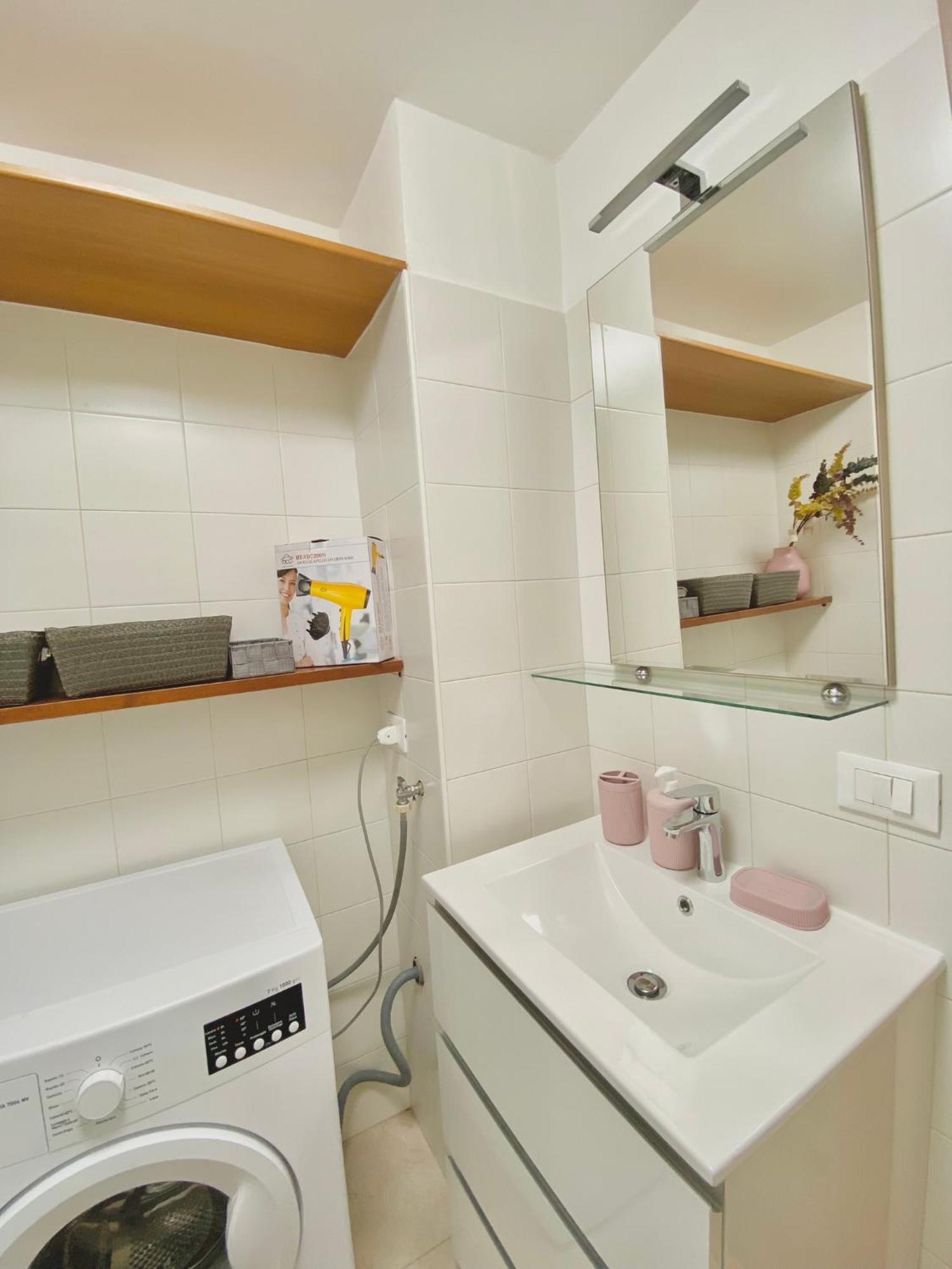 Nido Della Regina Apartment Turin Bagian luar foto